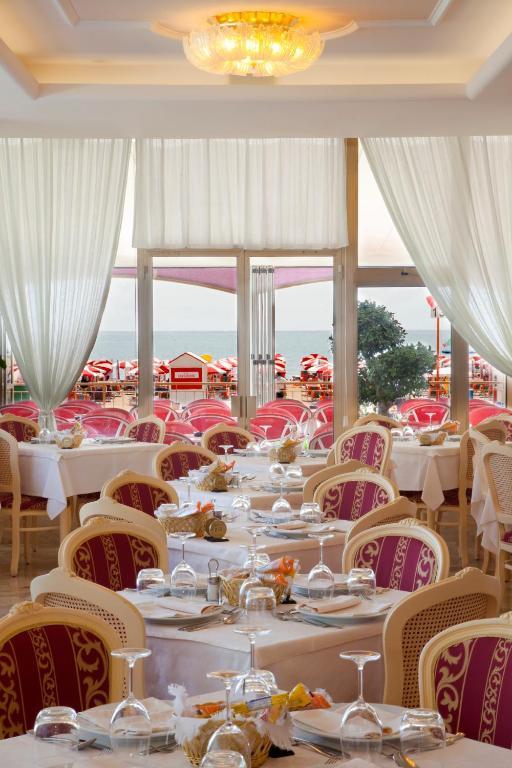 Hotel Excelsior 3*
