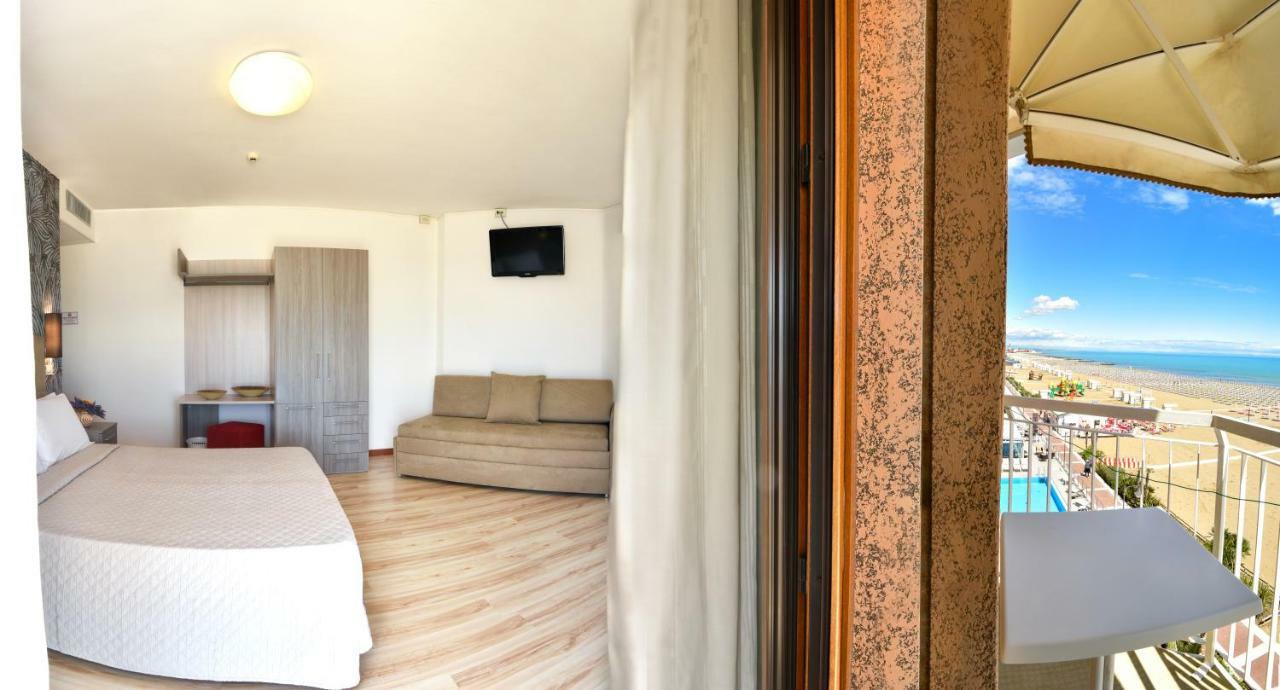 Hotel Excelsior 3*